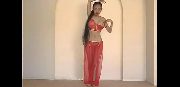 Beautiful Thai Belly Dancer
